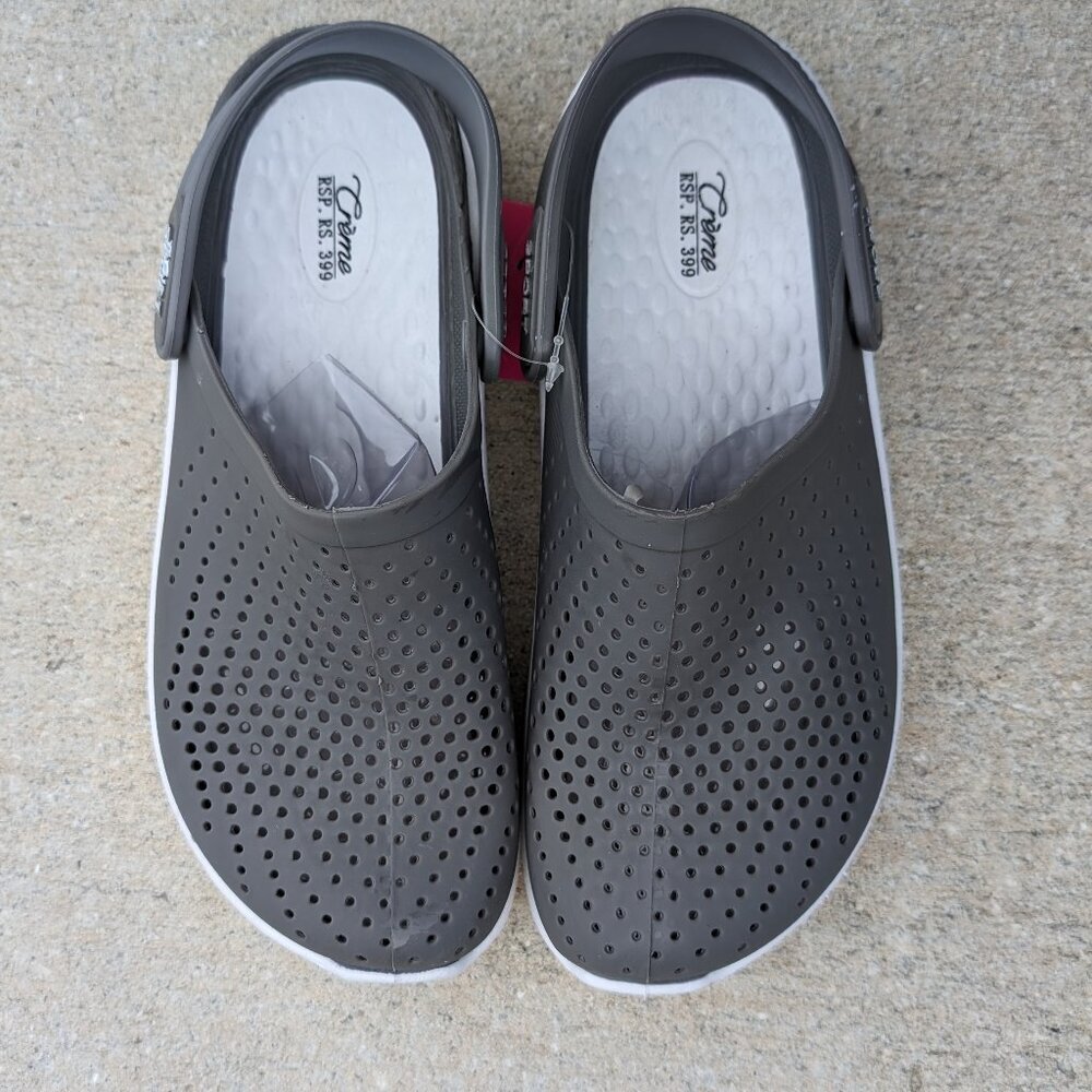Gray Unisex Classic Clogs Sandals with Back Strap Water Friendly Slip-ons